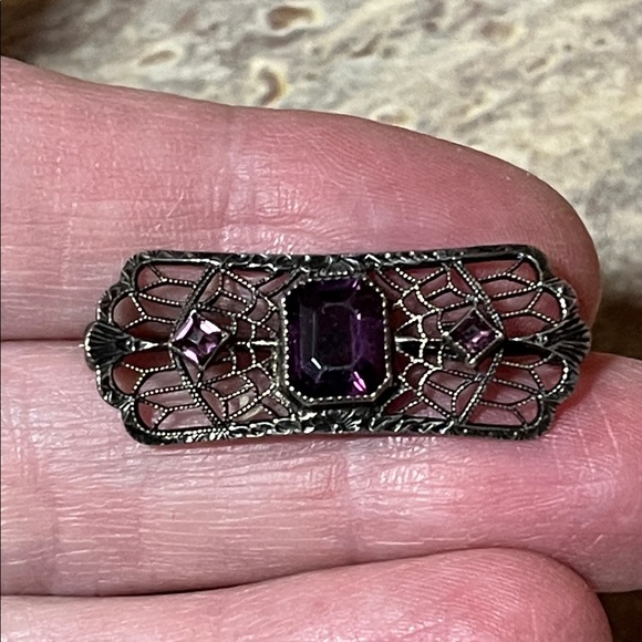 Art Deco Sterling Silver And Purple Glass?Stone?Ornate Design Small Dainty Pin - Picture 15 of 15